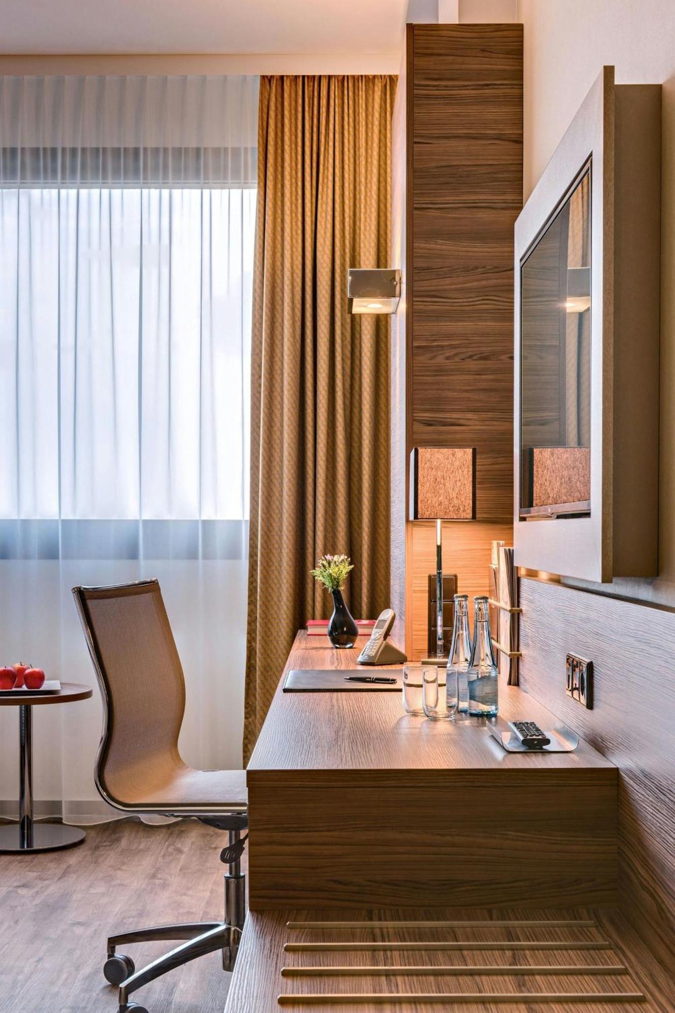 Bonn Marriott Hotel Bagian luar foto